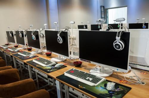 新開網咖準備裝修要注意什么？