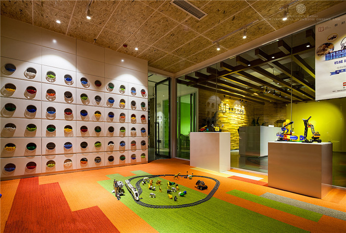  成都天逸藝術兒童游玩室效果圖