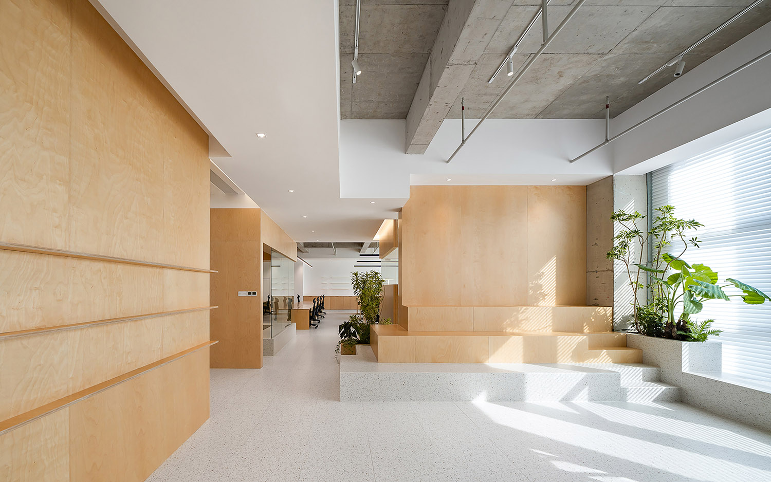 辦公室階梯休息區