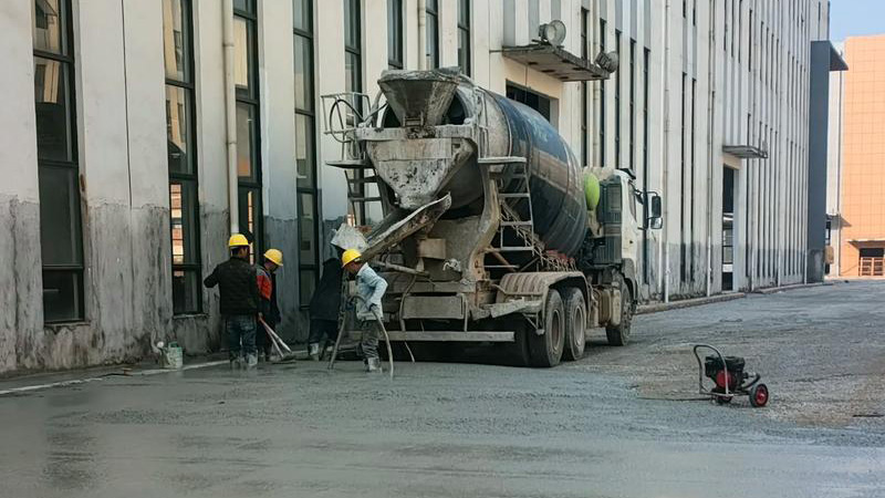 廠房外整體澆筑類地坪